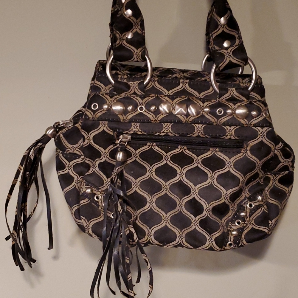 Apt9. Small everyday bag